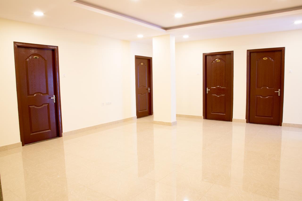 Hotel Blue Bell Bangalore Exterior foto